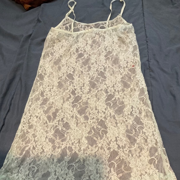 LACE CAMI NO TAGS PACKED AWAY - Picture 1 of 8